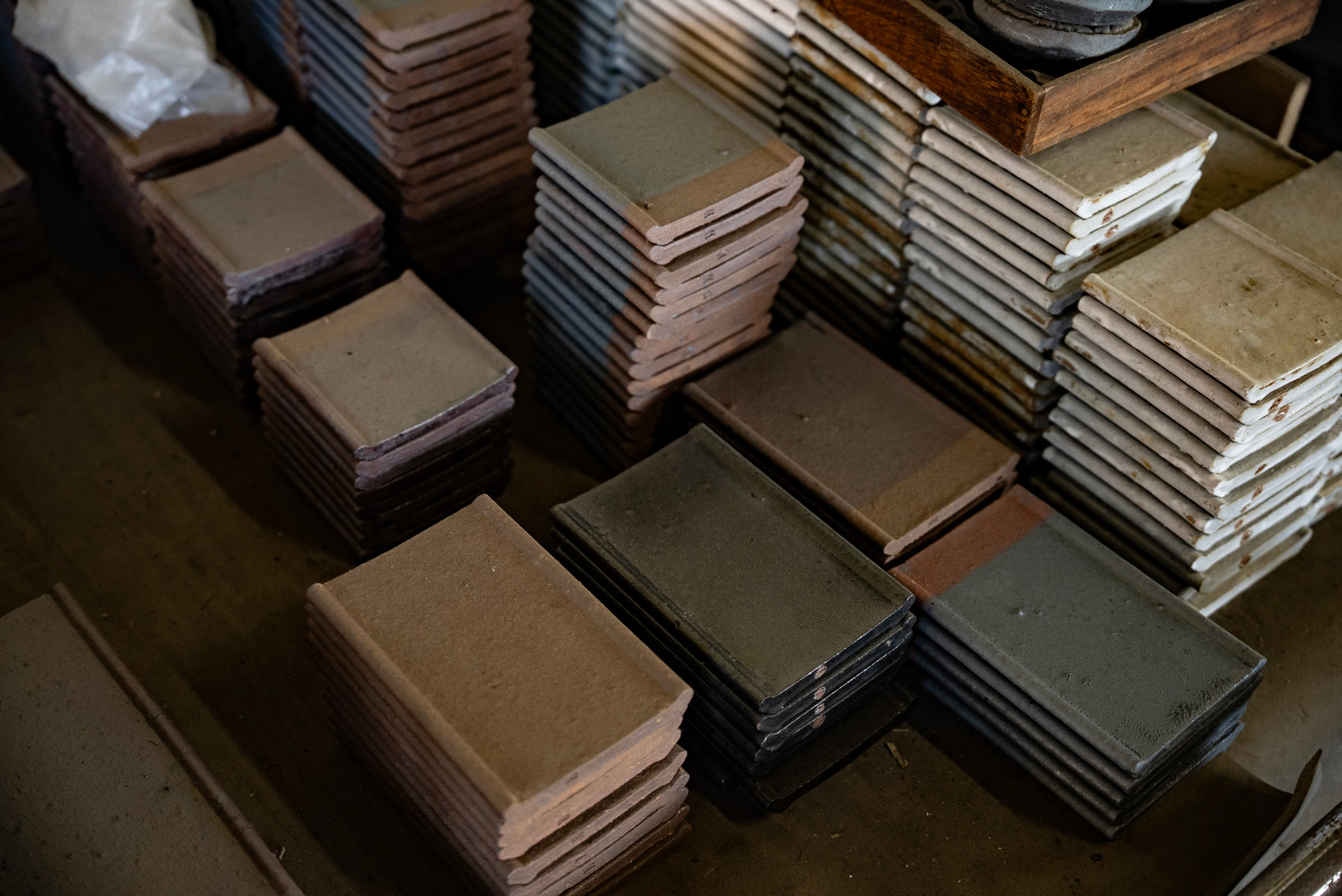 Echizen Gaki — Kawara Tile Plate